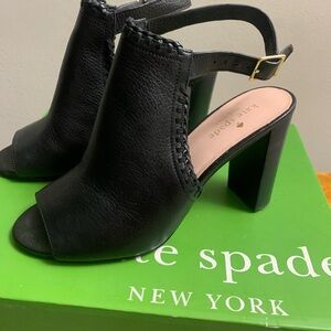 Kate Spade Black Leather Shoes size 7